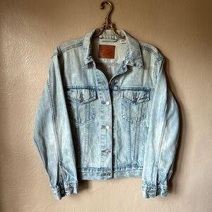 Levi’s Denim Jacket Size Large